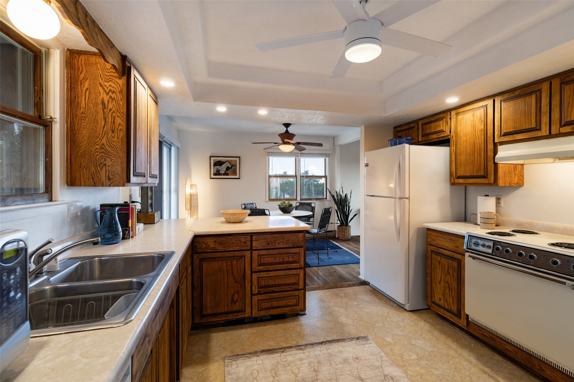 10 Sloman Trail