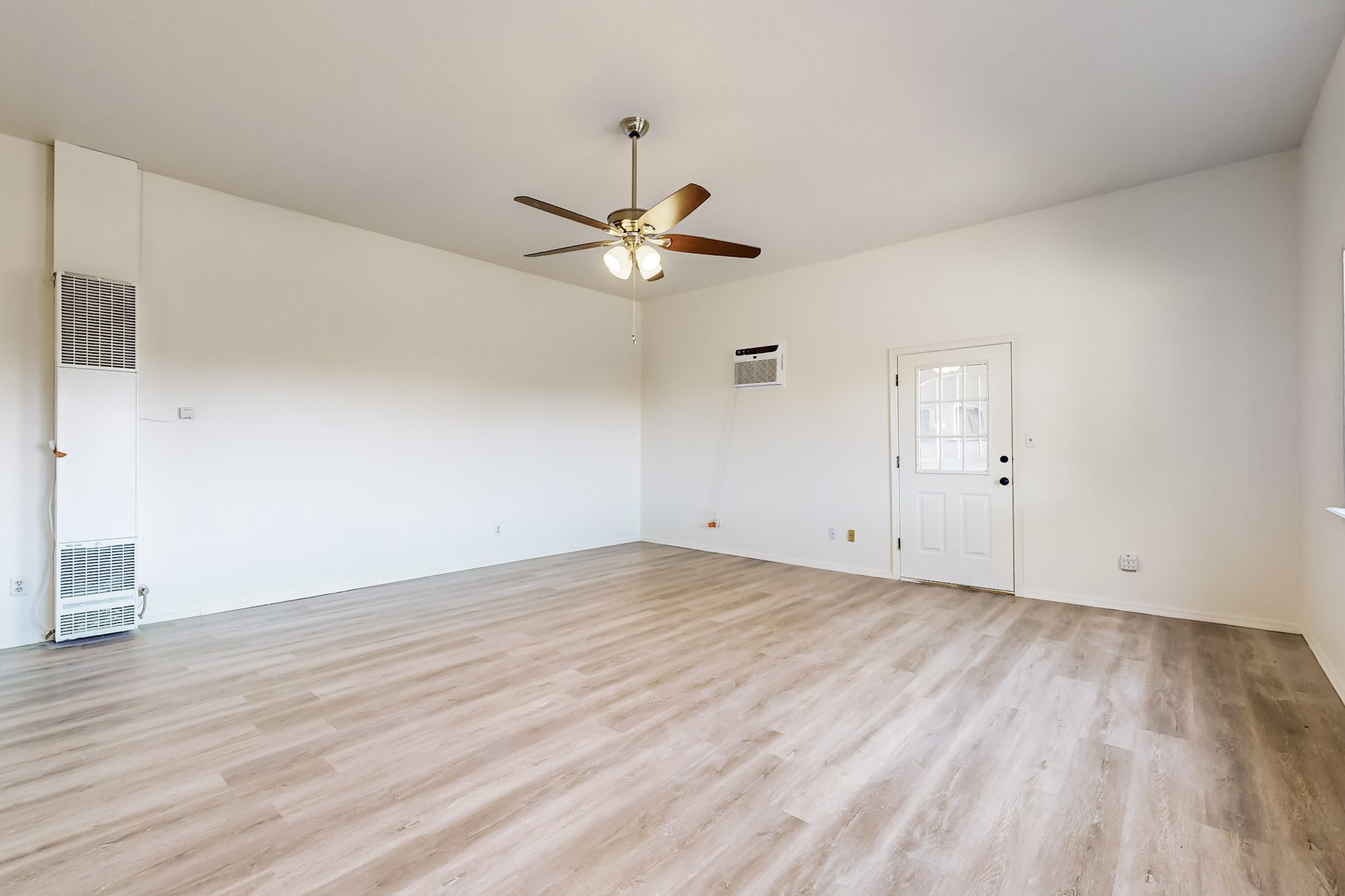 428 S Camino Del Pueblo