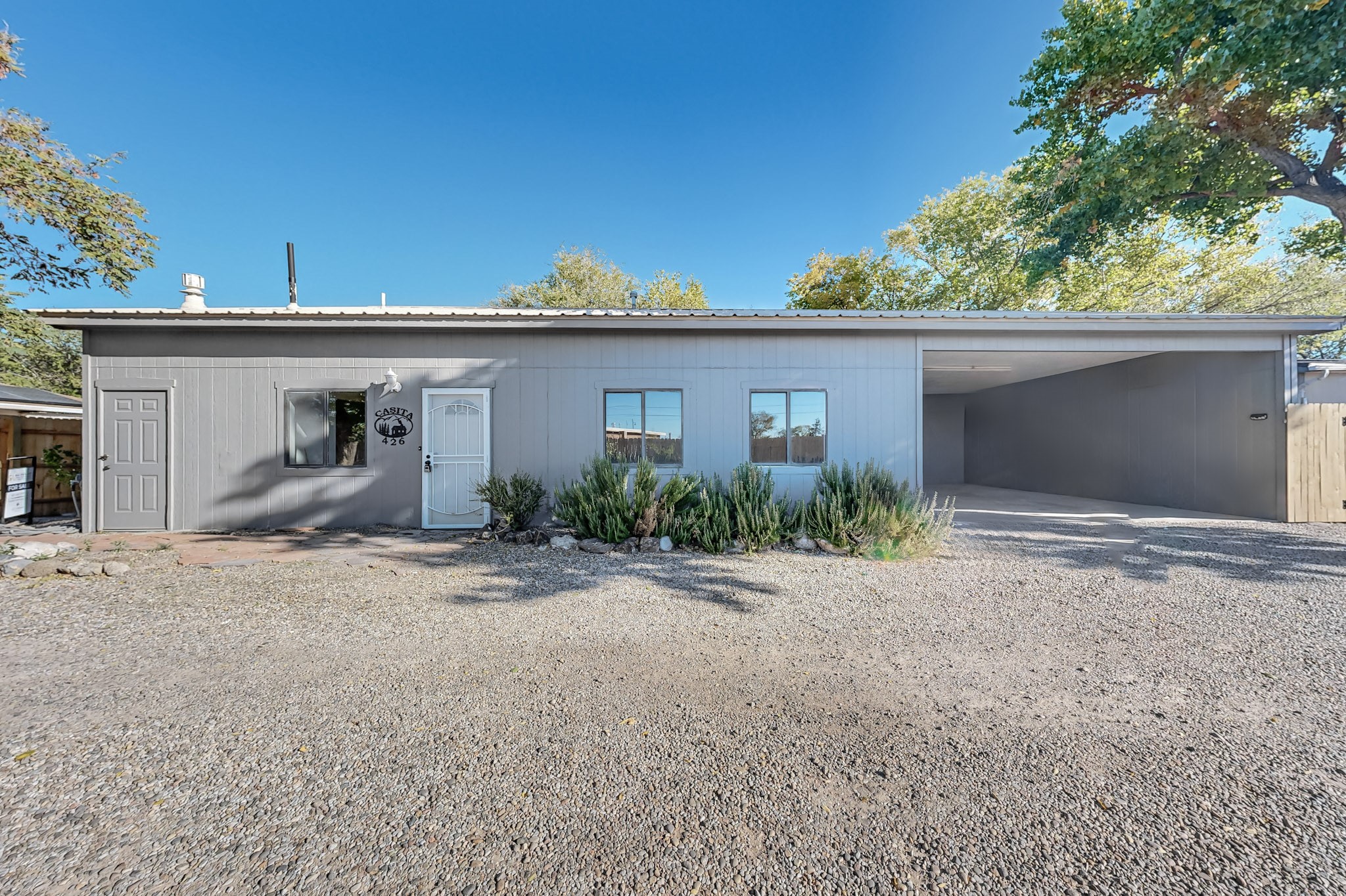 428 S Camino Del Pueblo