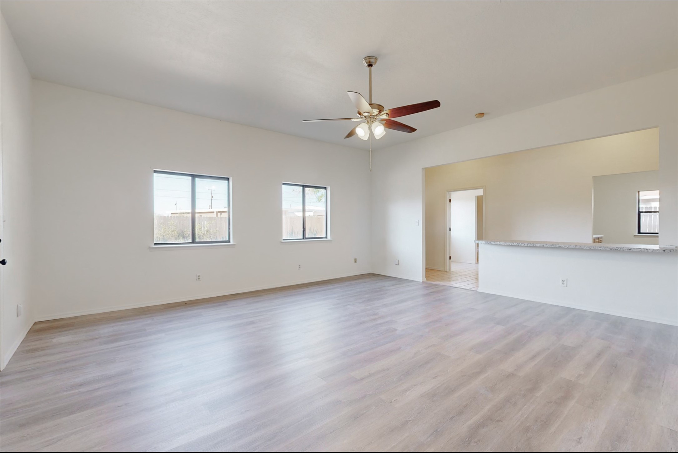 428 S Camino Del Pueblo