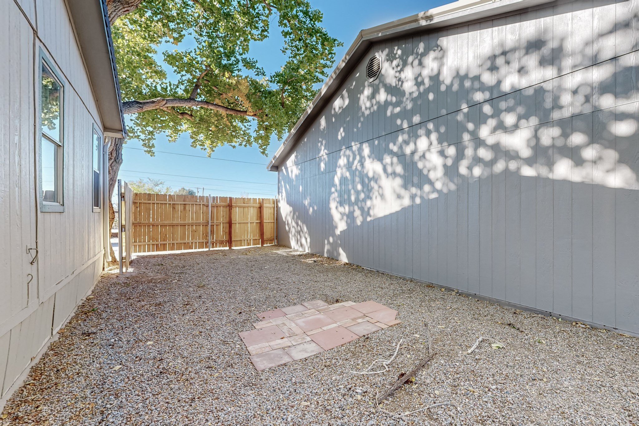 428 S Camino Del Pueblo