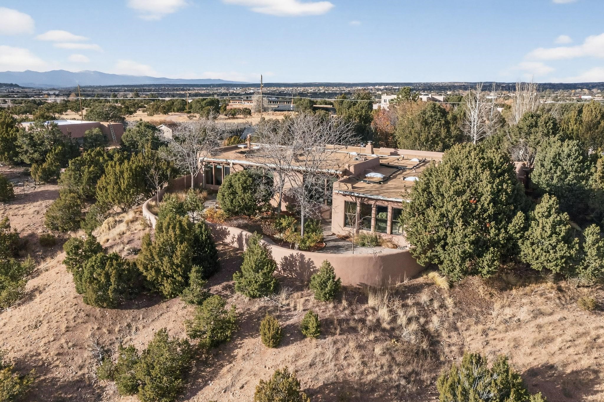 24 W Old Agua Fria