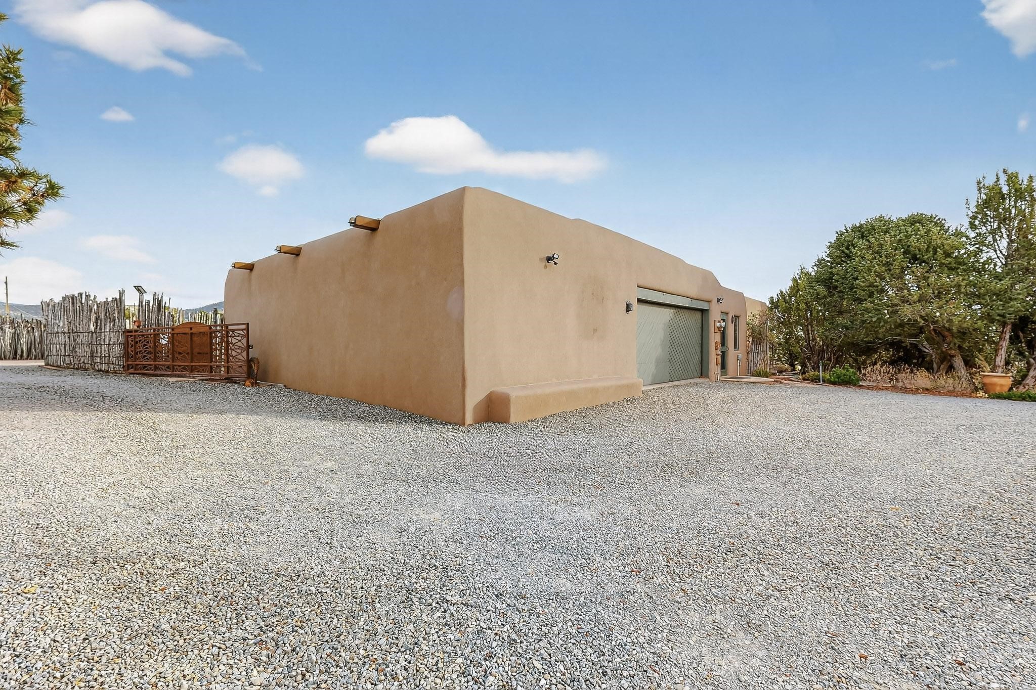 24 W Old Agua Fria