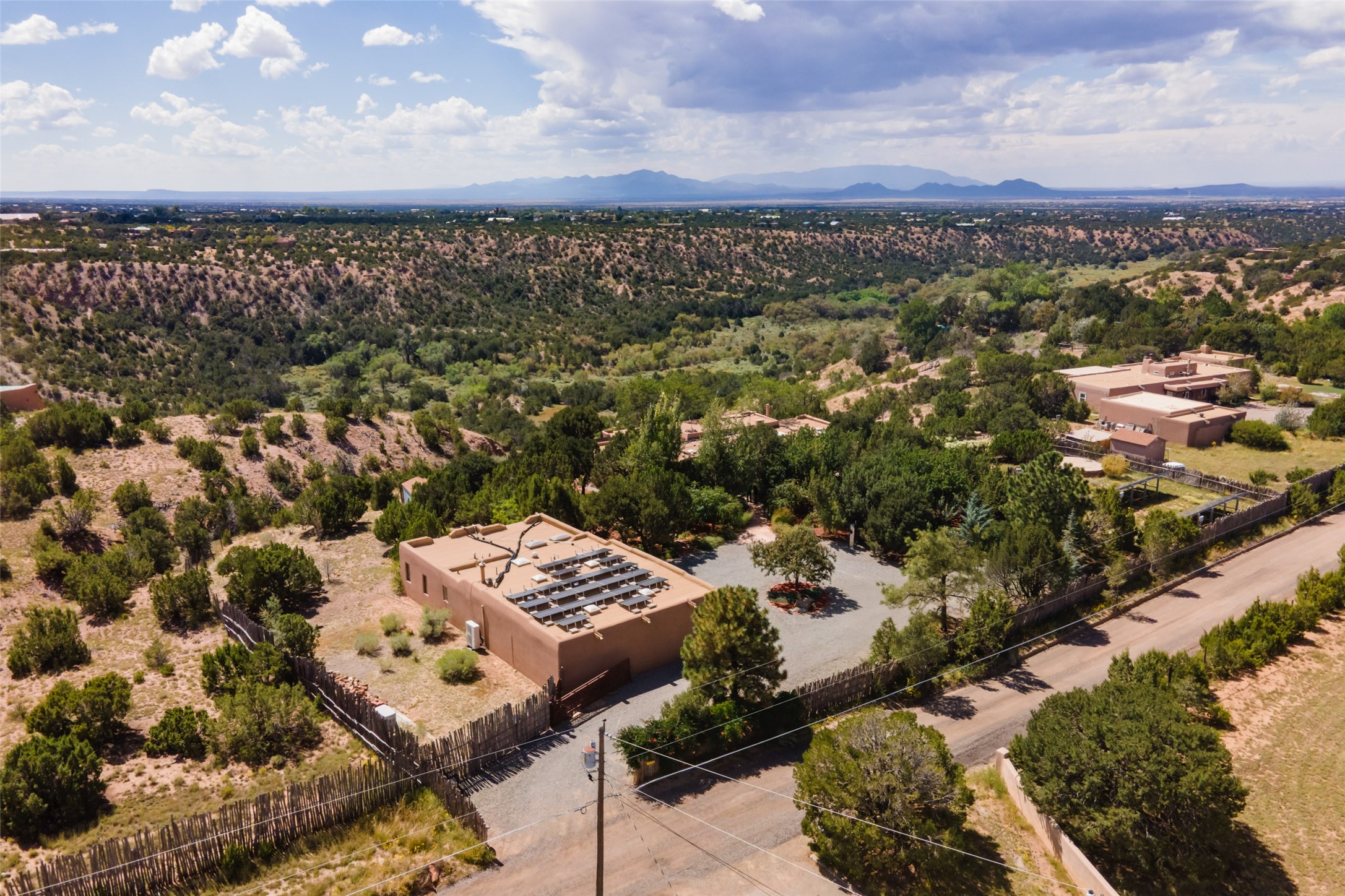 24 W Old Agua Fria