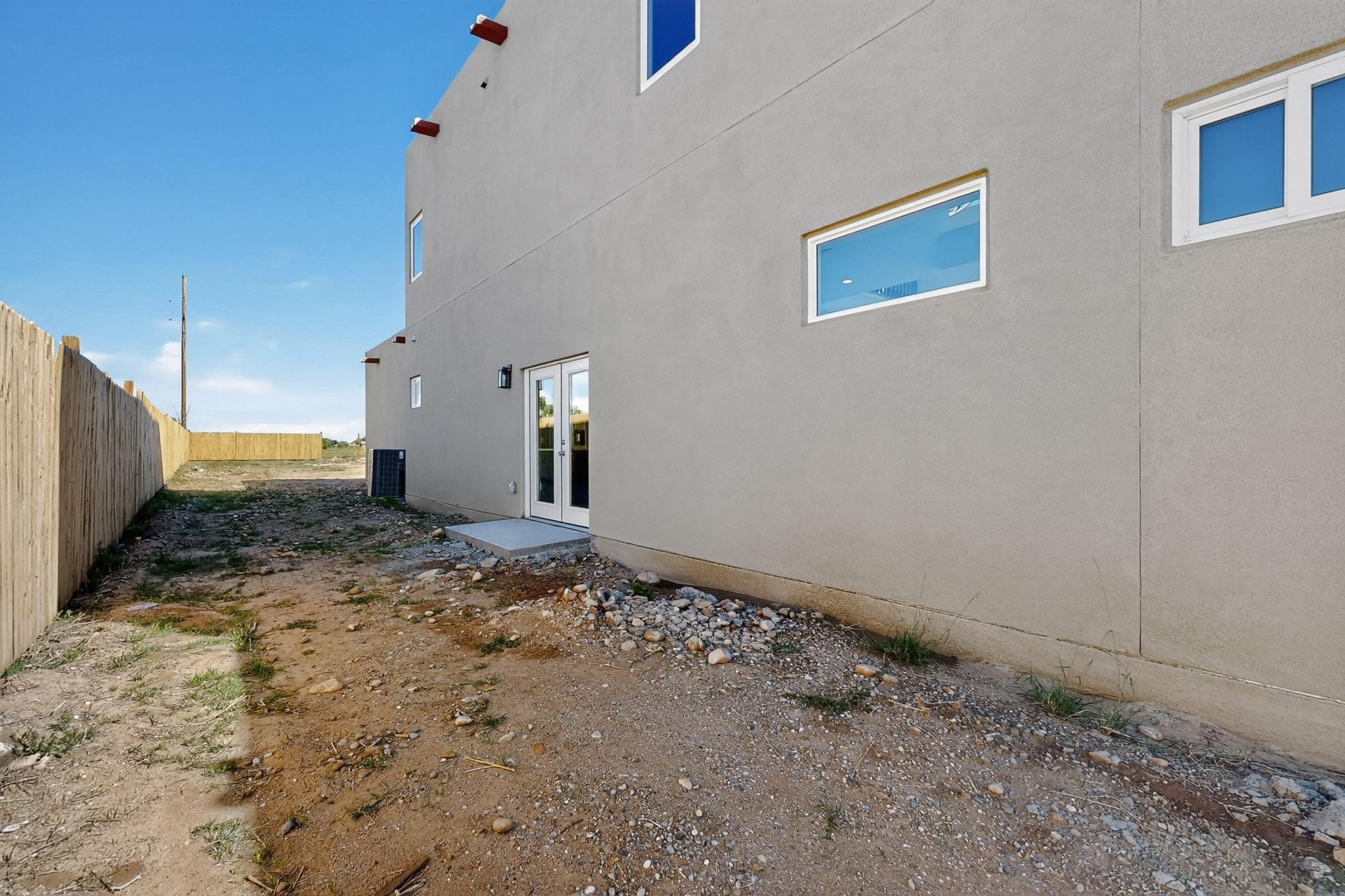 2804 Camino Mendoza