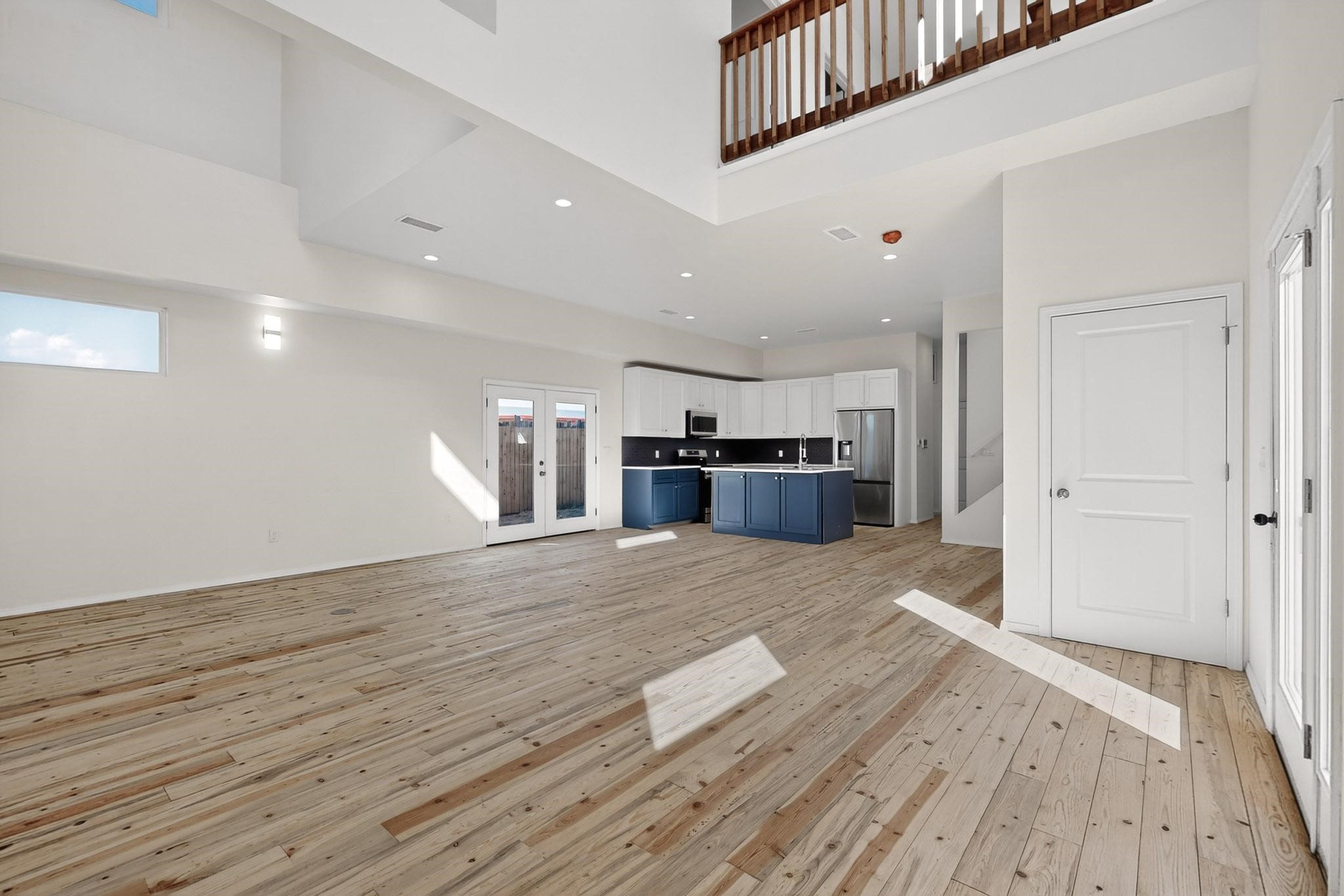 2804 Camino Mendoza