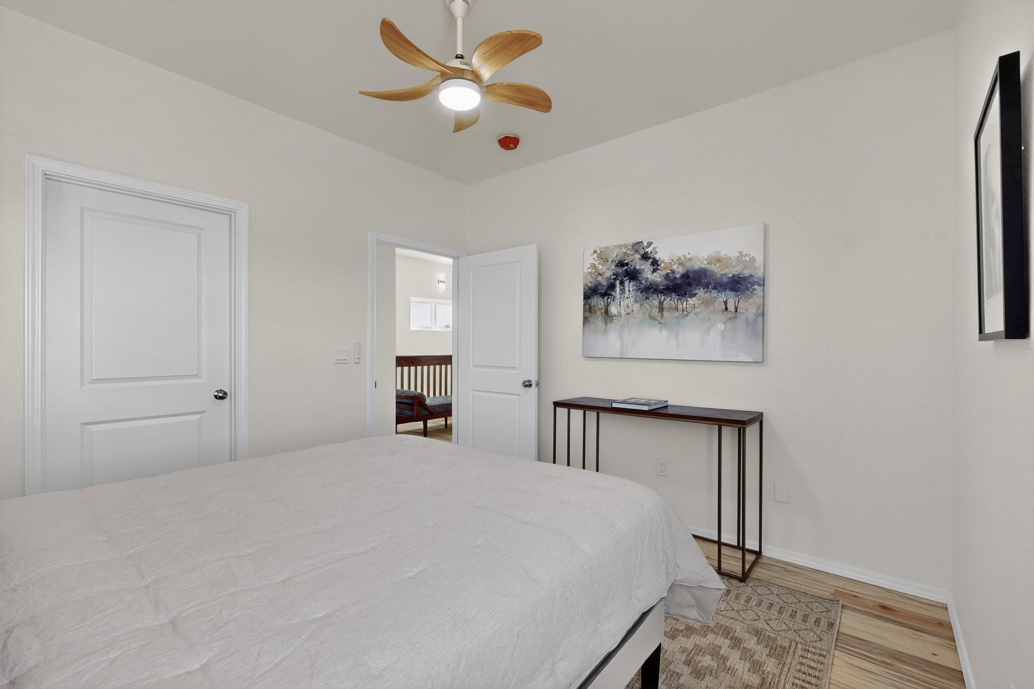 2804 Camino Mendoza