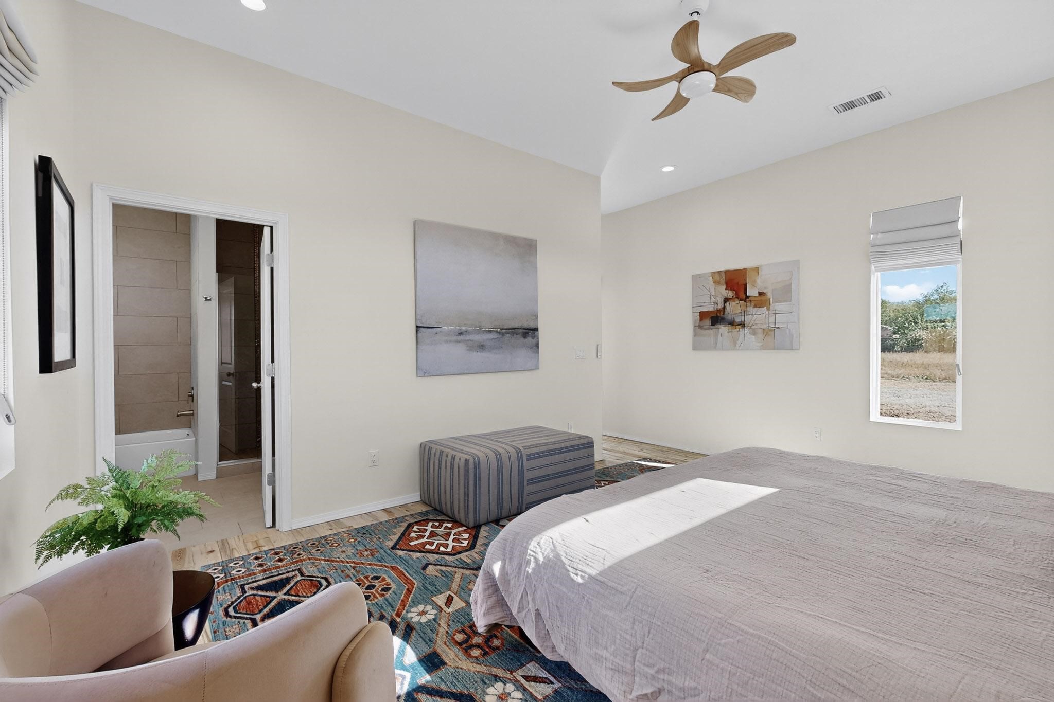 2804 Camino Mendoza