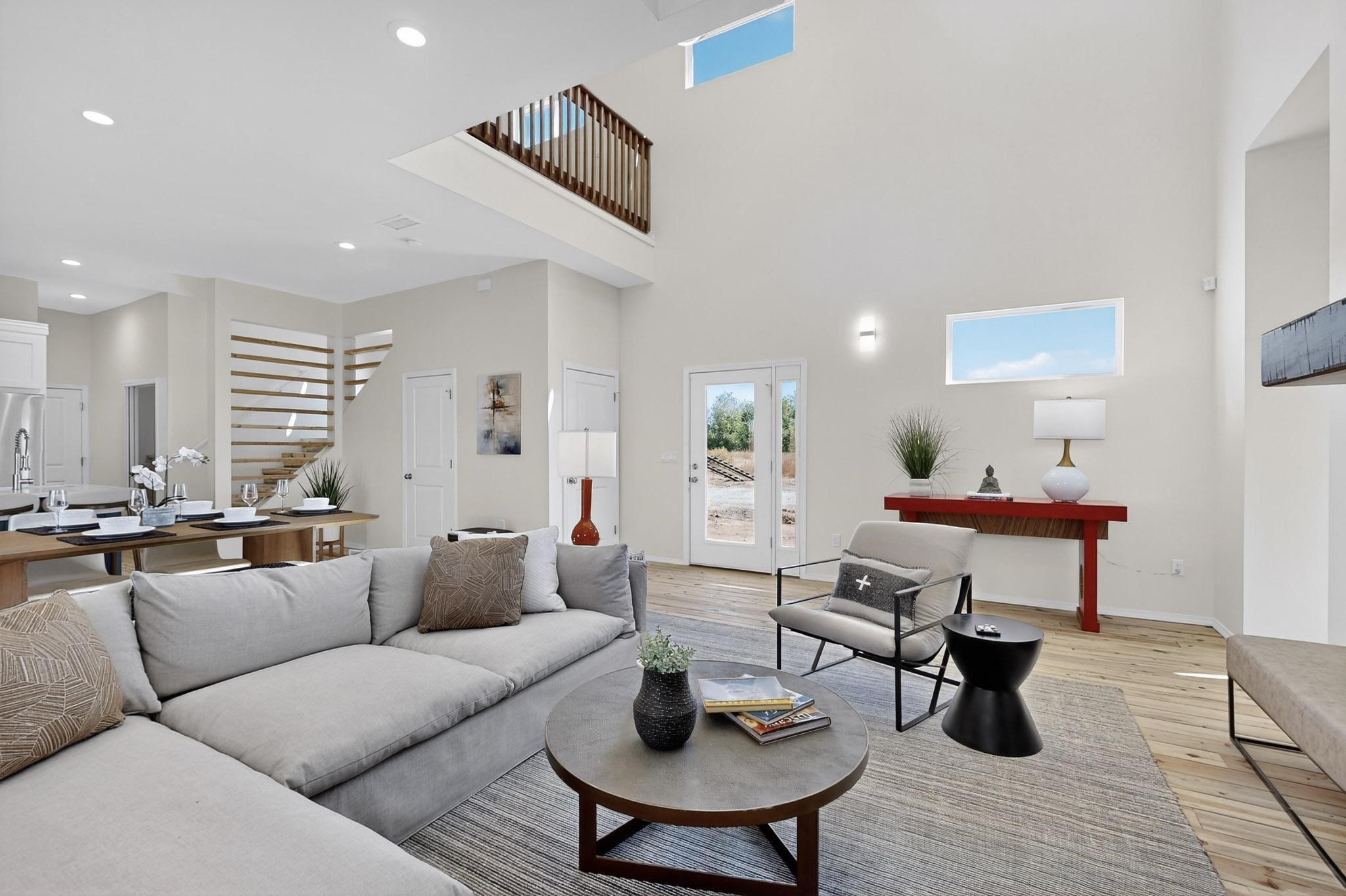 2804 Camino Mendoza