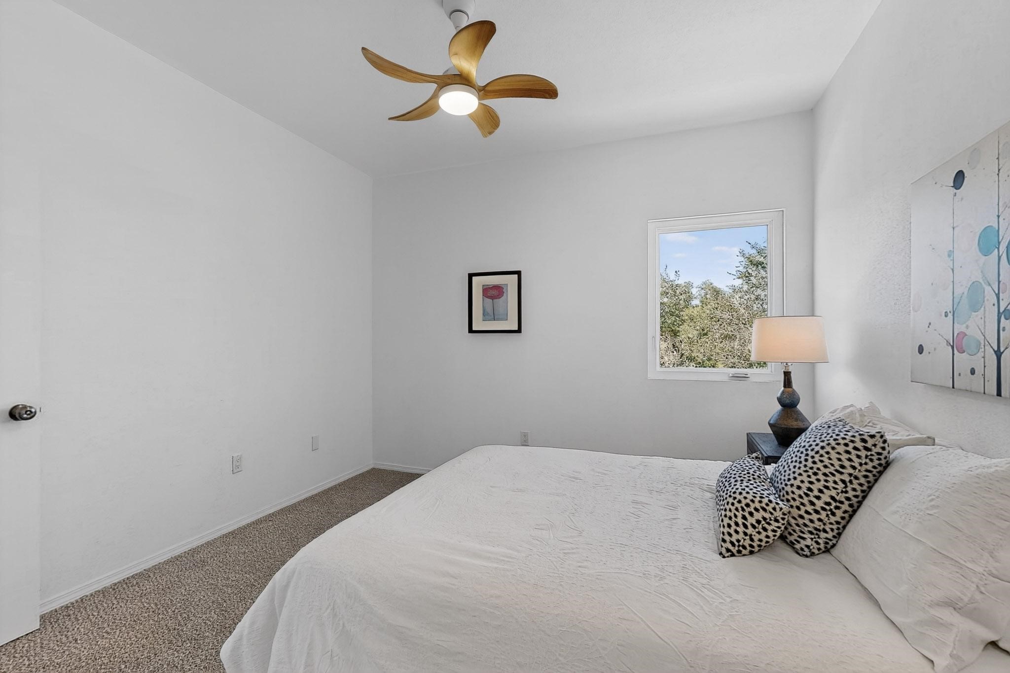 2822 Camino Mendoza