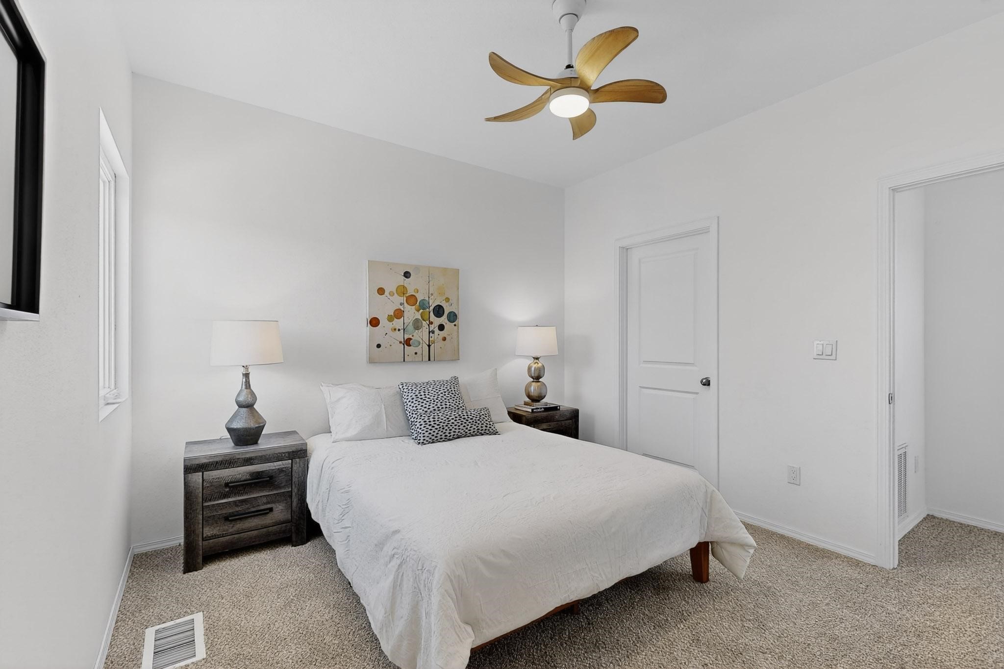 2822 Camino Mendoza