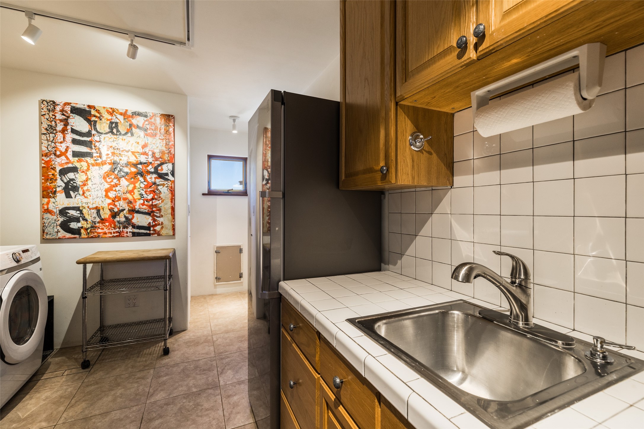 108 Calle Francisca