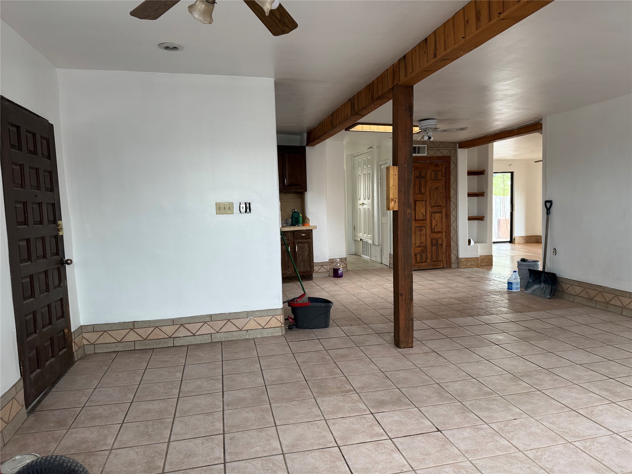 1901 Arroyo De Las Cruces