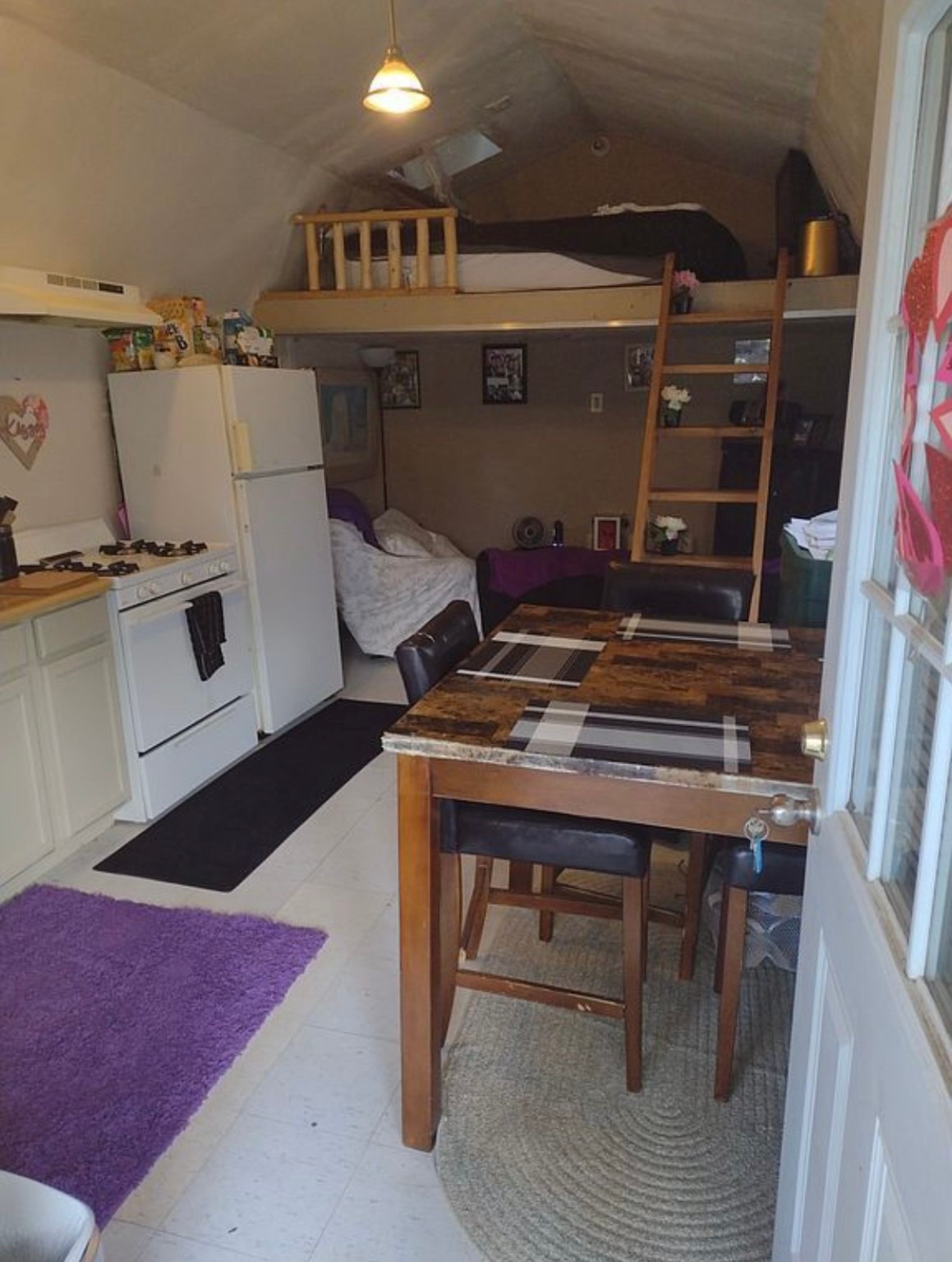 1901 Arroyo De Las Cruces