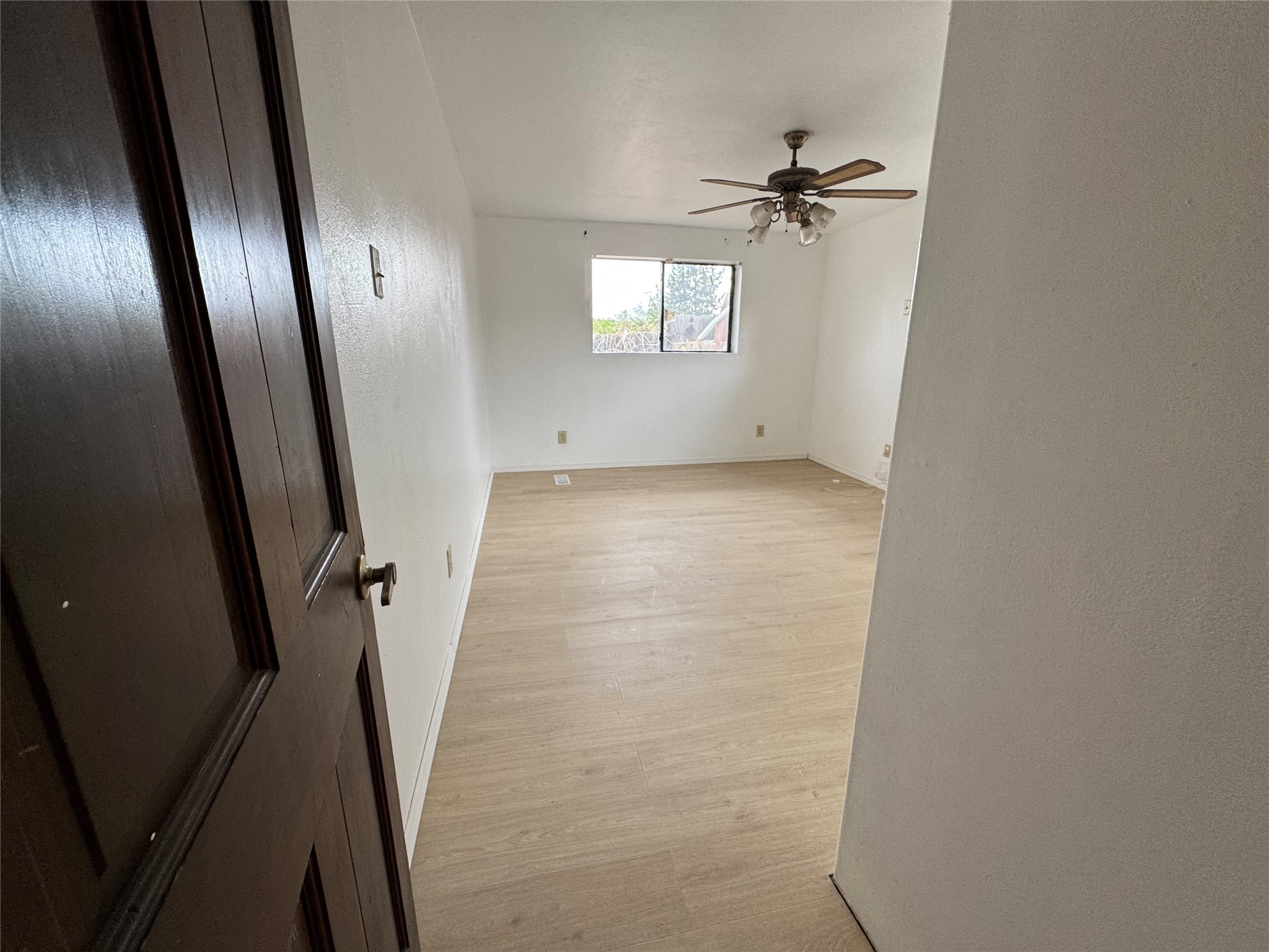 1901 Arroyo De Las Cruces