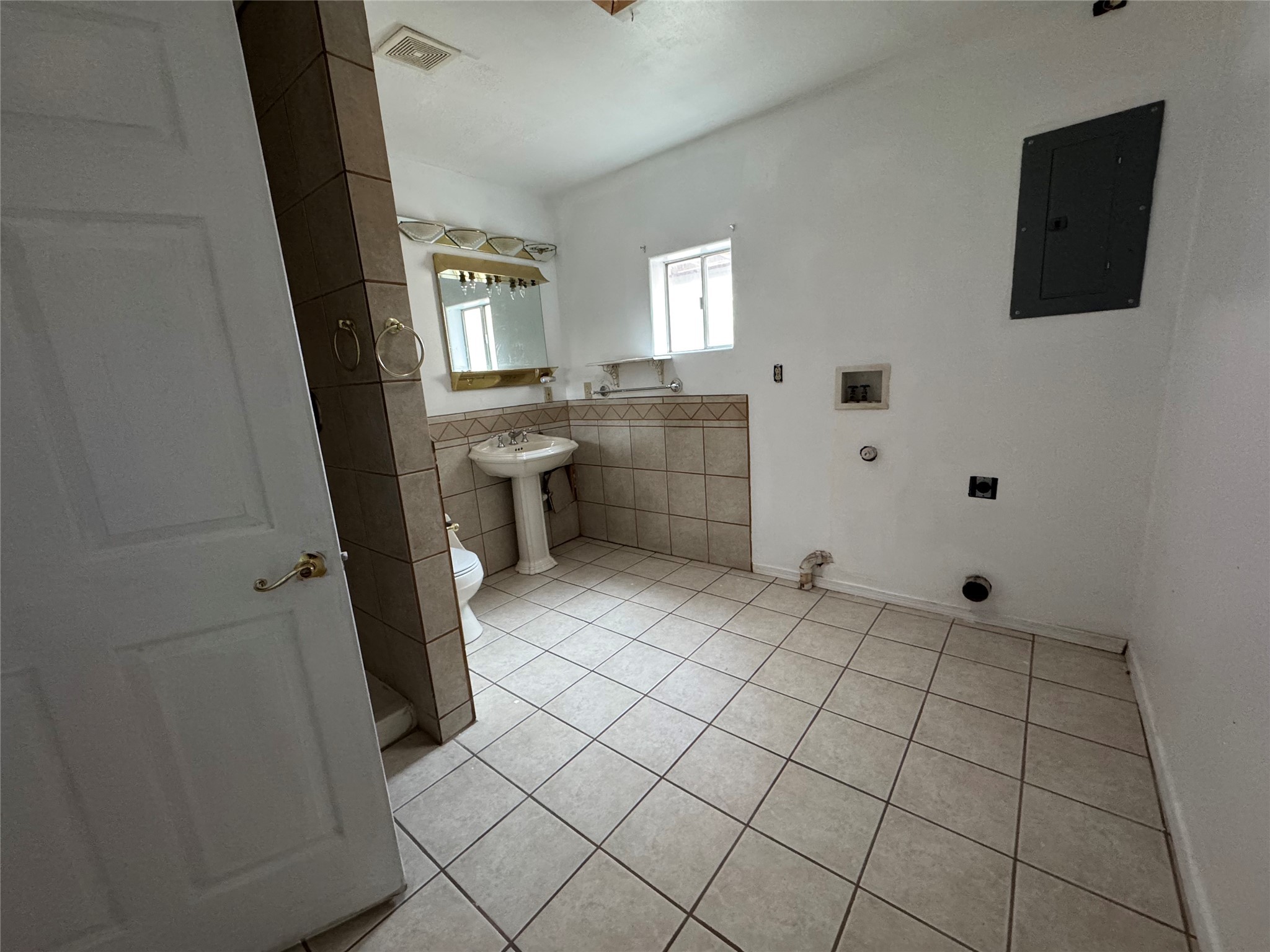 1901 Arroyo De Las Cruces