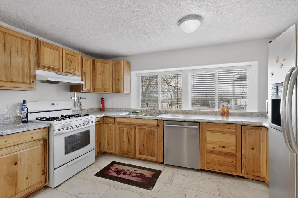 House 47 PD 1521, US Hwy 84-285