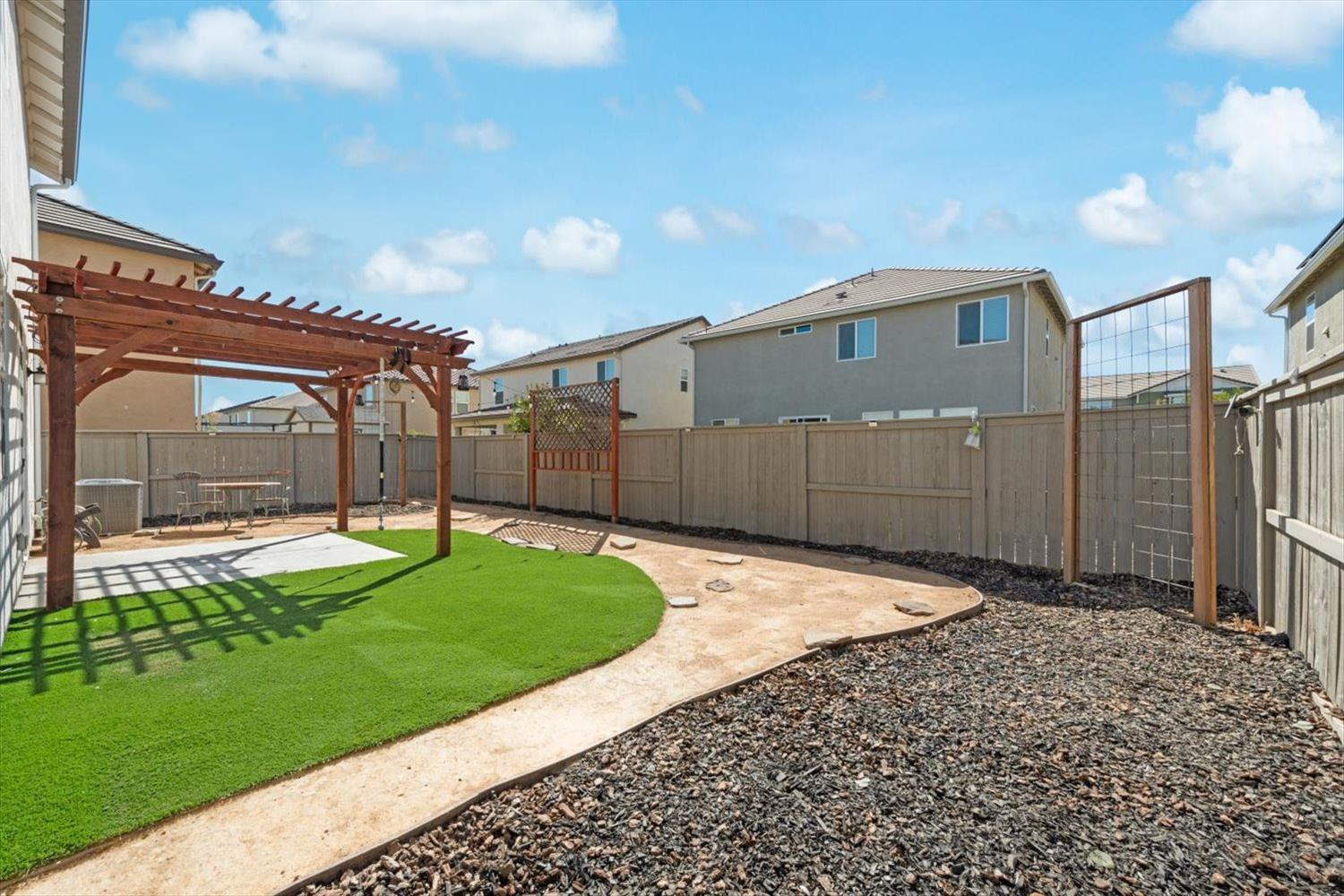 1422 Harry Lorenzo Ave