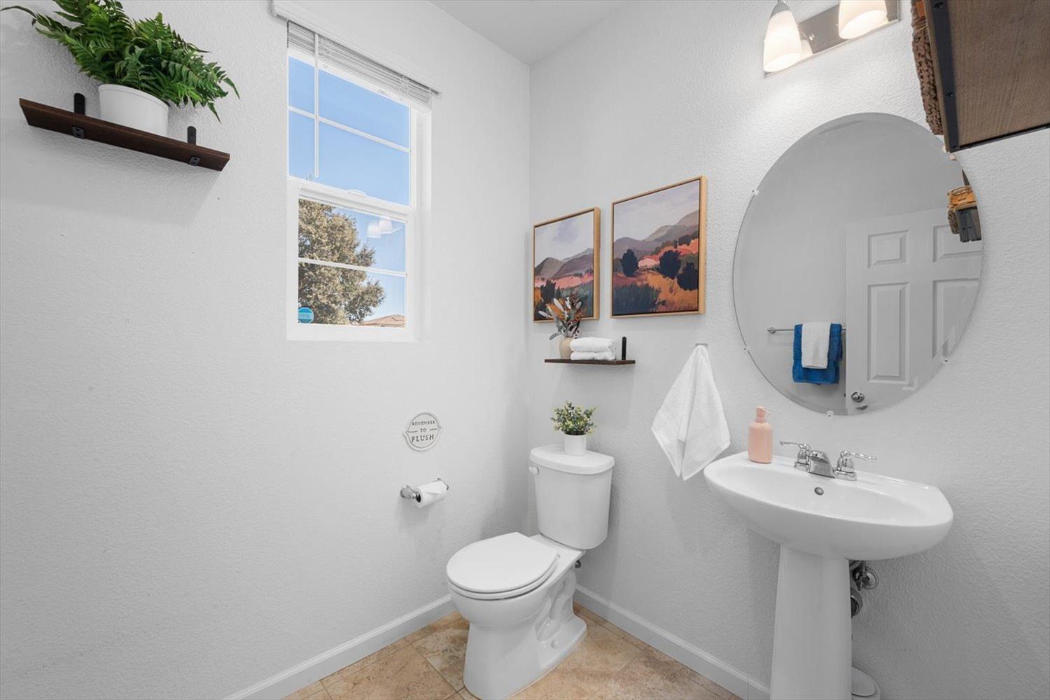 1422 Harry Lorenzo Ave