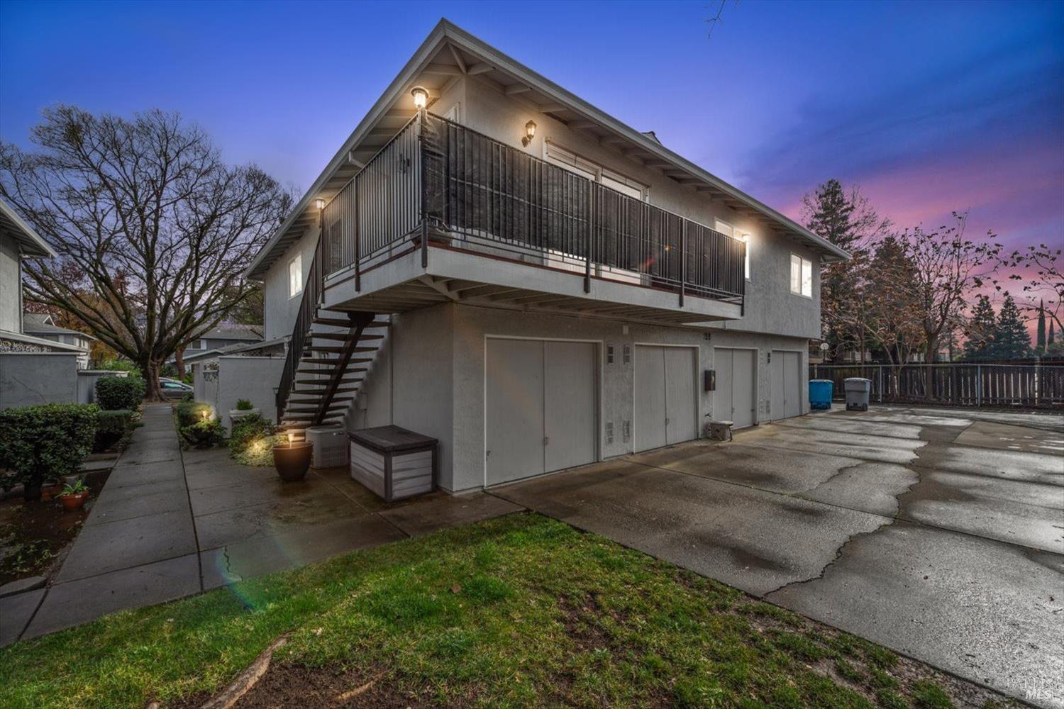 159 Del Rio Circle Unit: 4