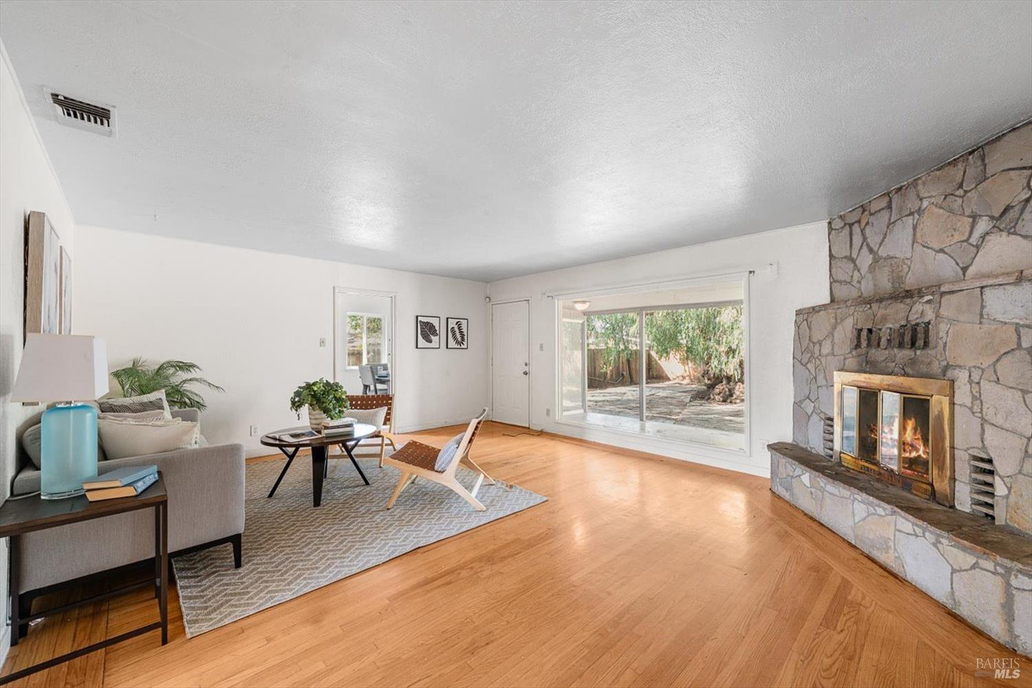 545 Pennsylvania Ave