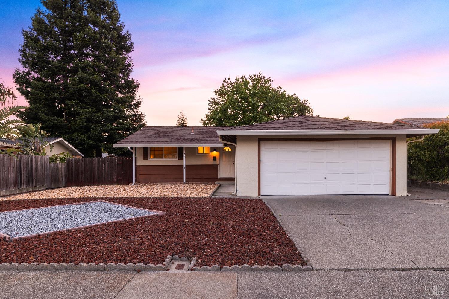 566 Mathews Dr