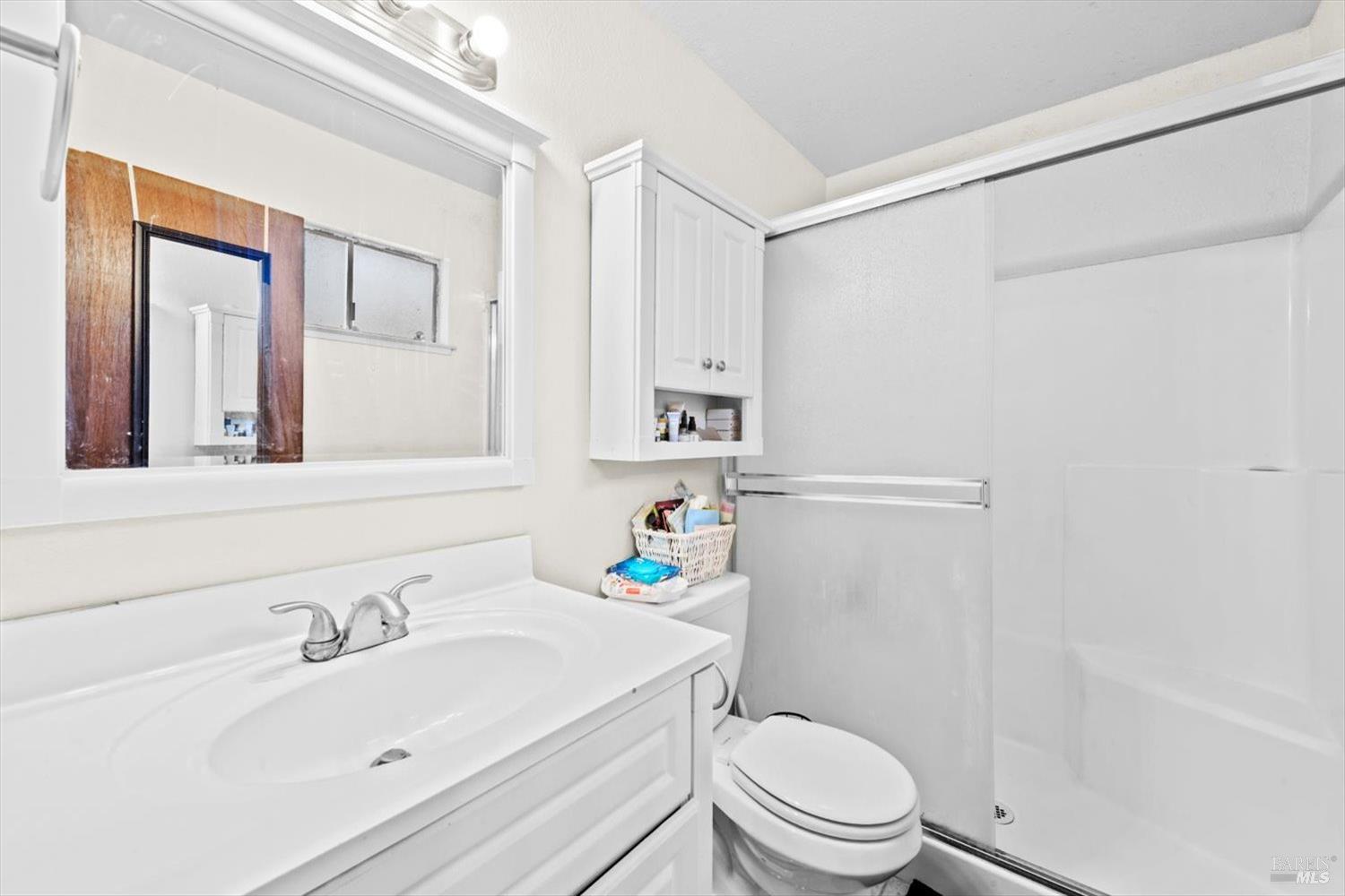 320 Serrano Ct