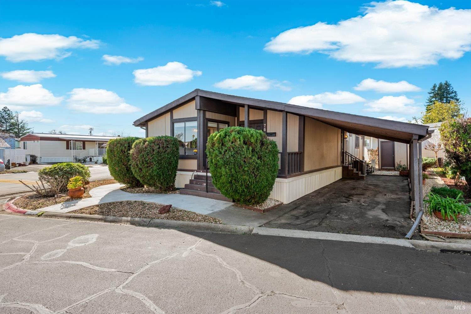 76 Lemon Tree Circle