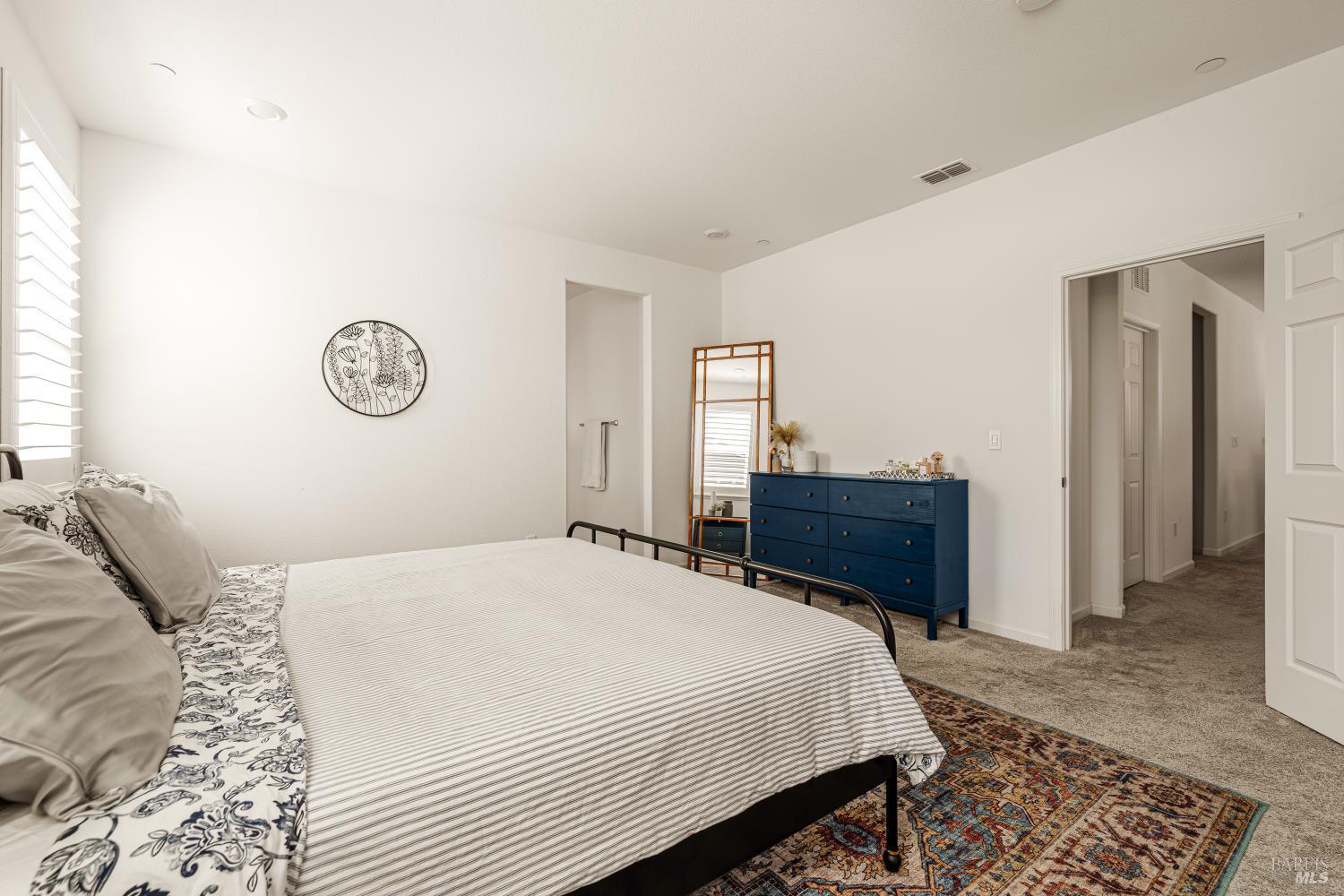 938 Fruit Stand Circle