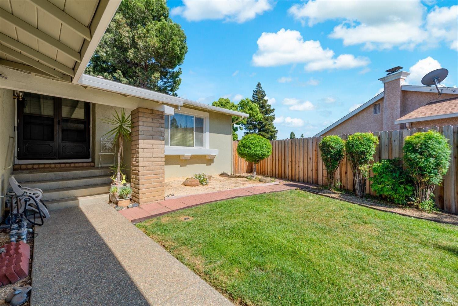 636 Tiburon Court