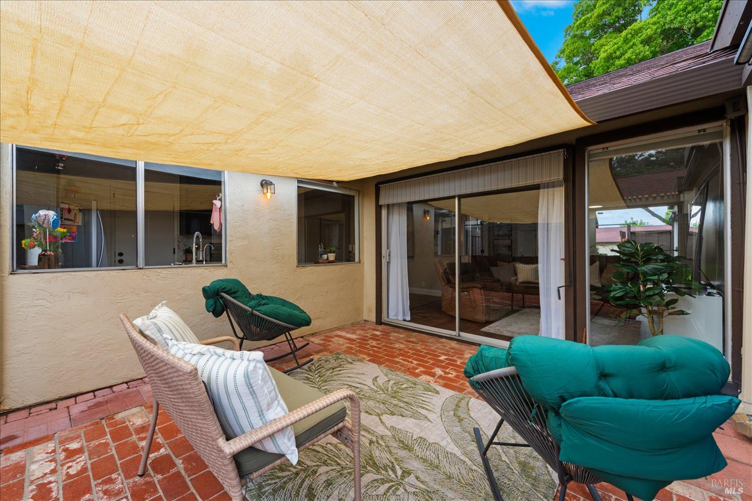 304 Acorn Court