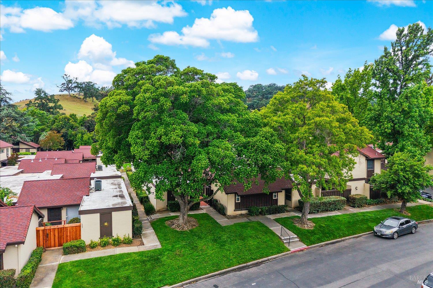 304 Acorn Court