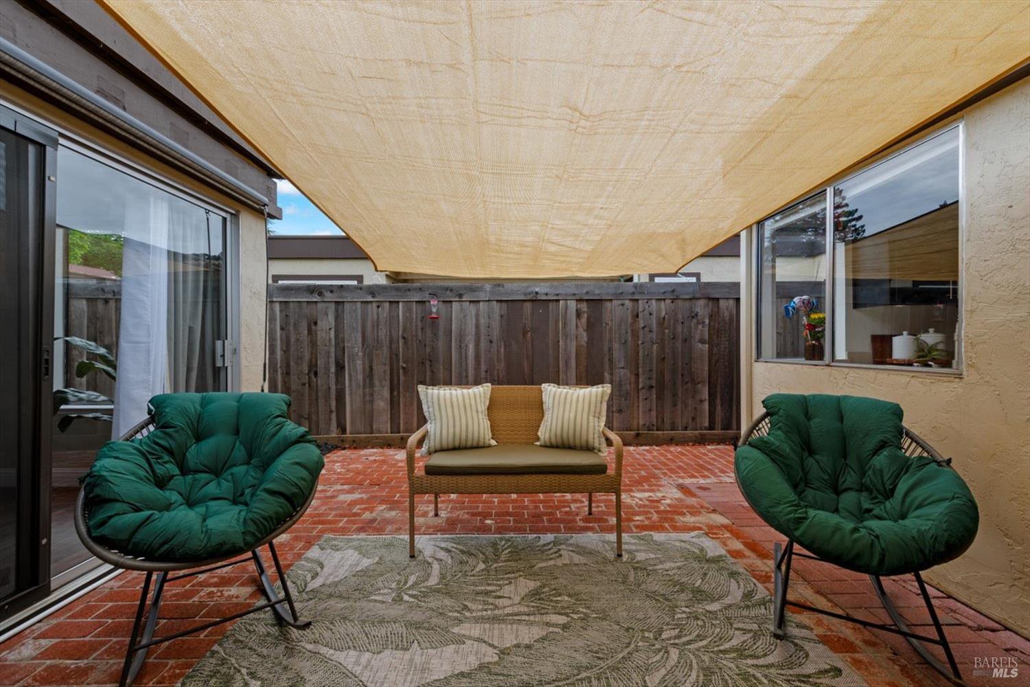 304 Acorn Court