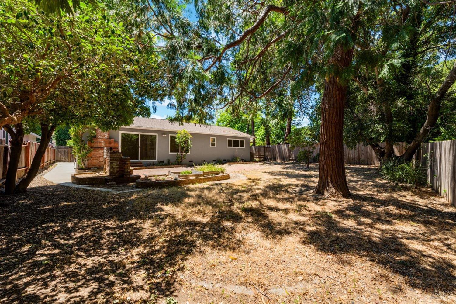 1145 Creekside Drive