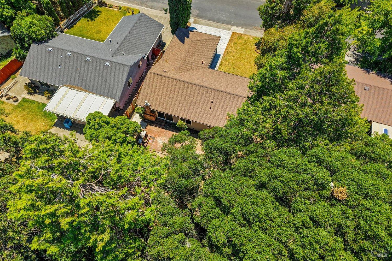 1145 Creekside Drive