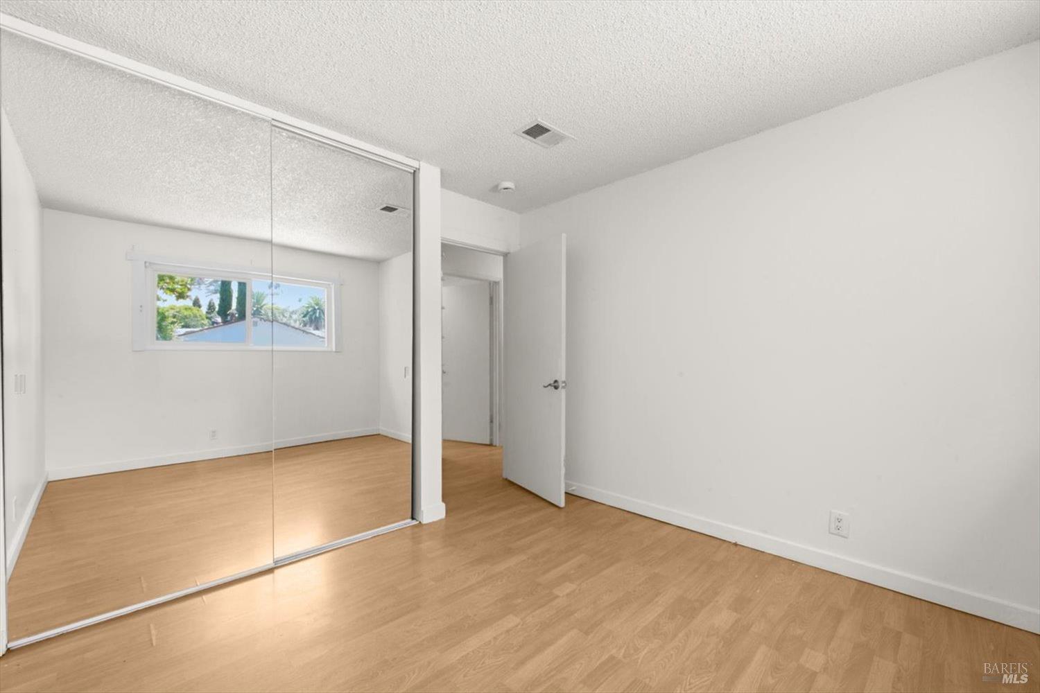 1145 Creekside Drive
