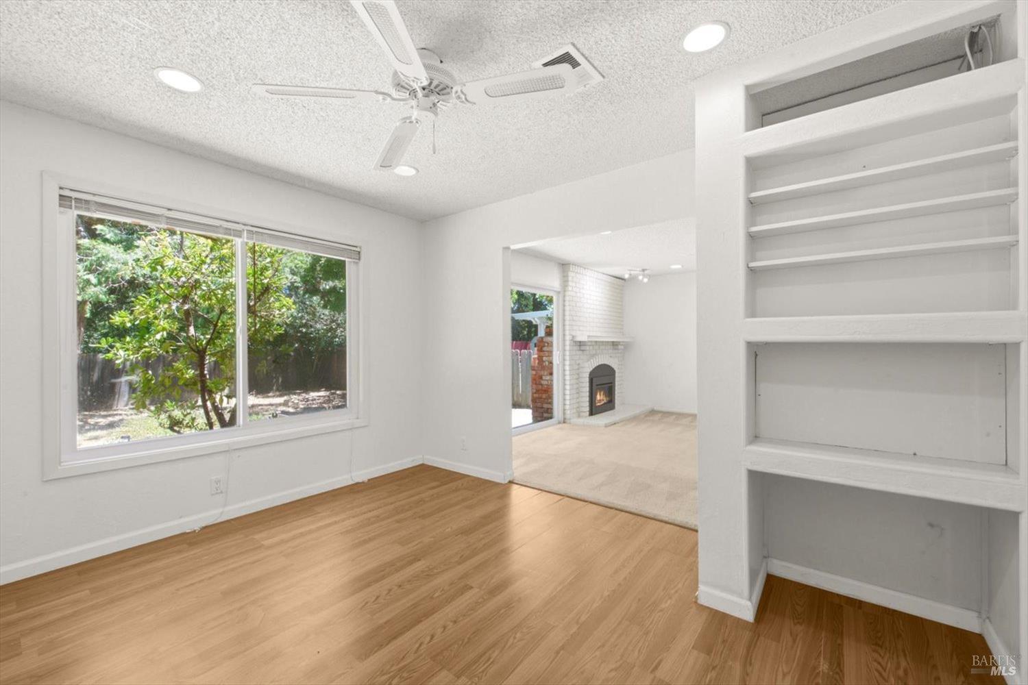 1145 Creekside Drive