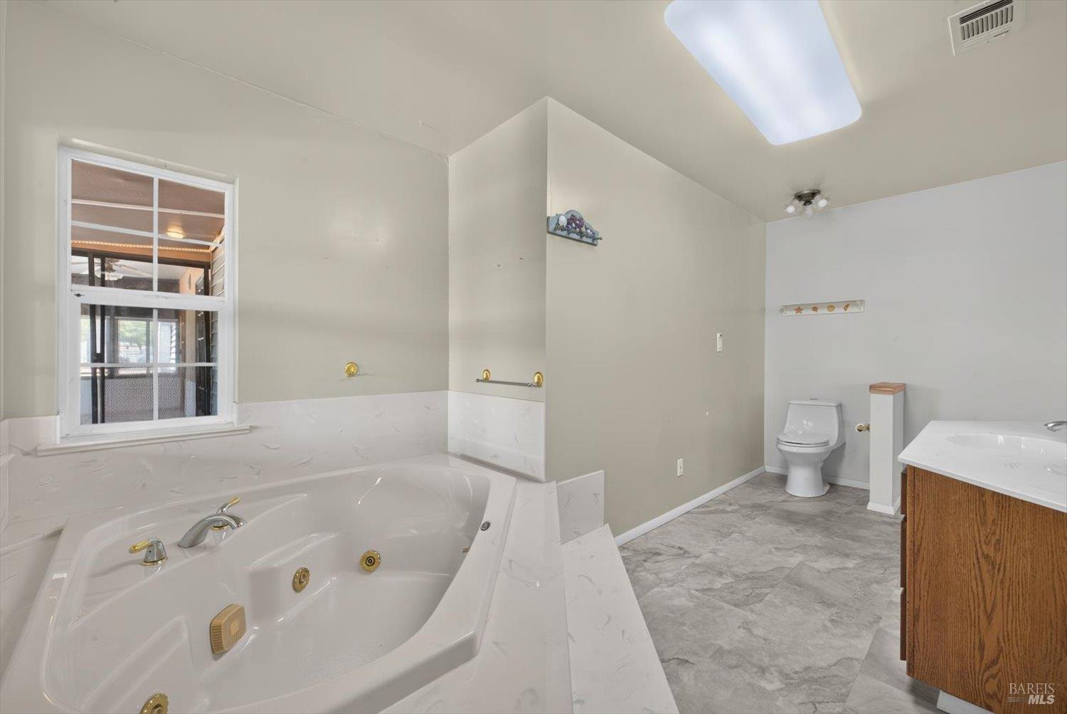 7582 Putman Road