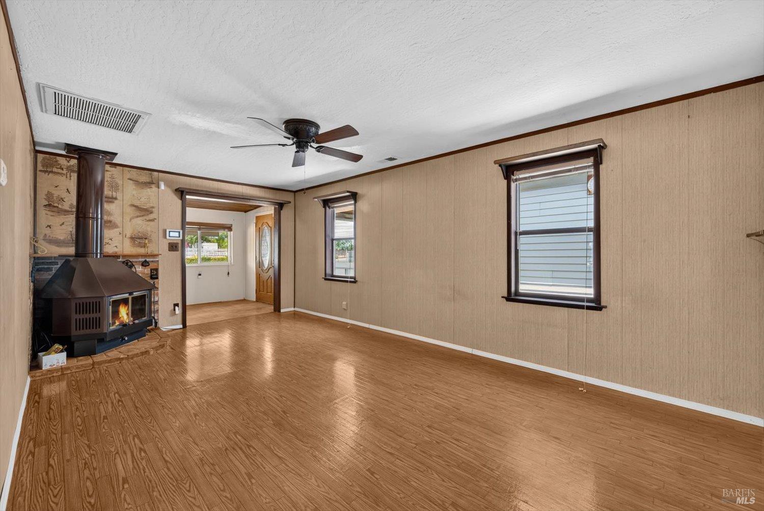 7582 Putman Road