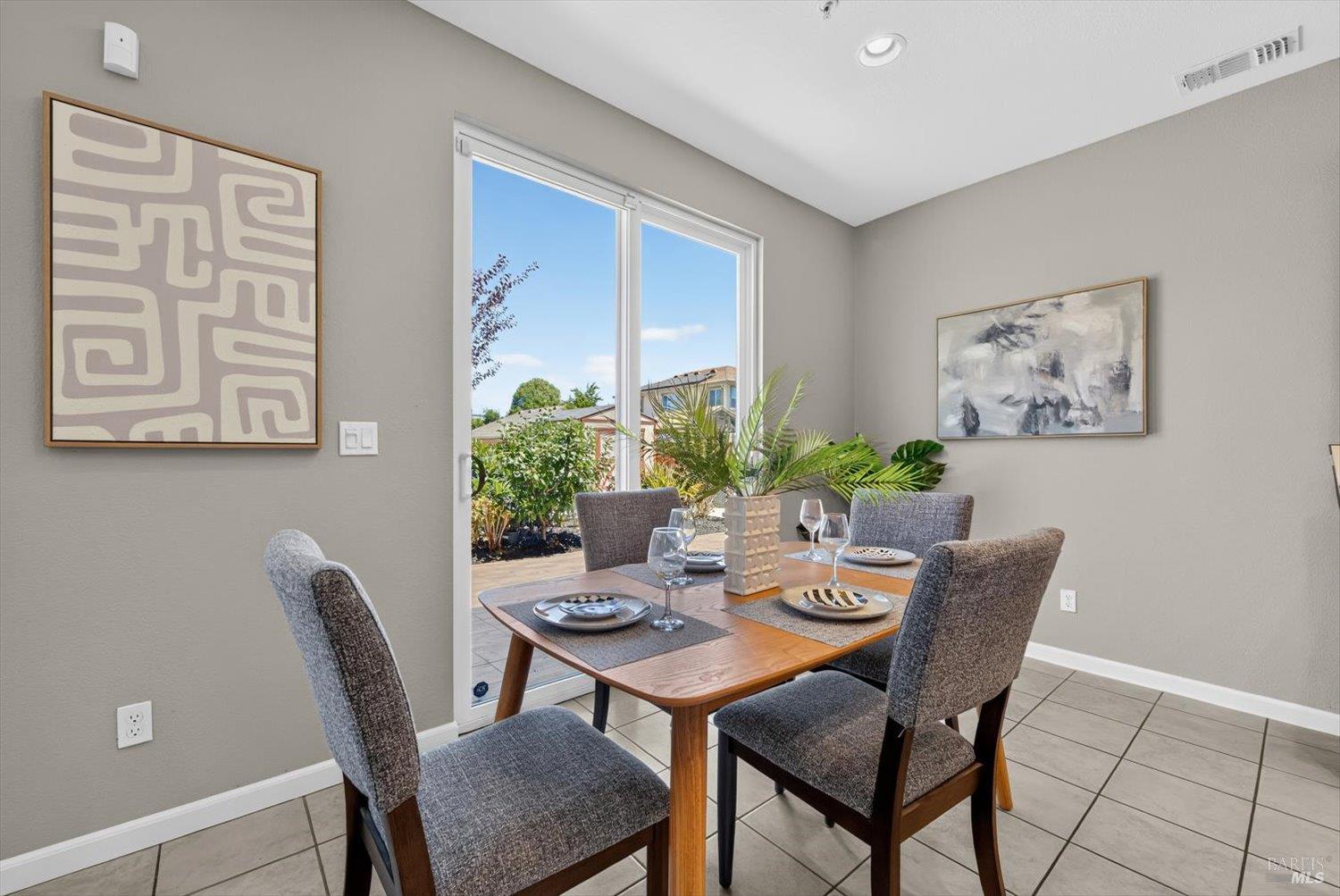 1211 Eton Court