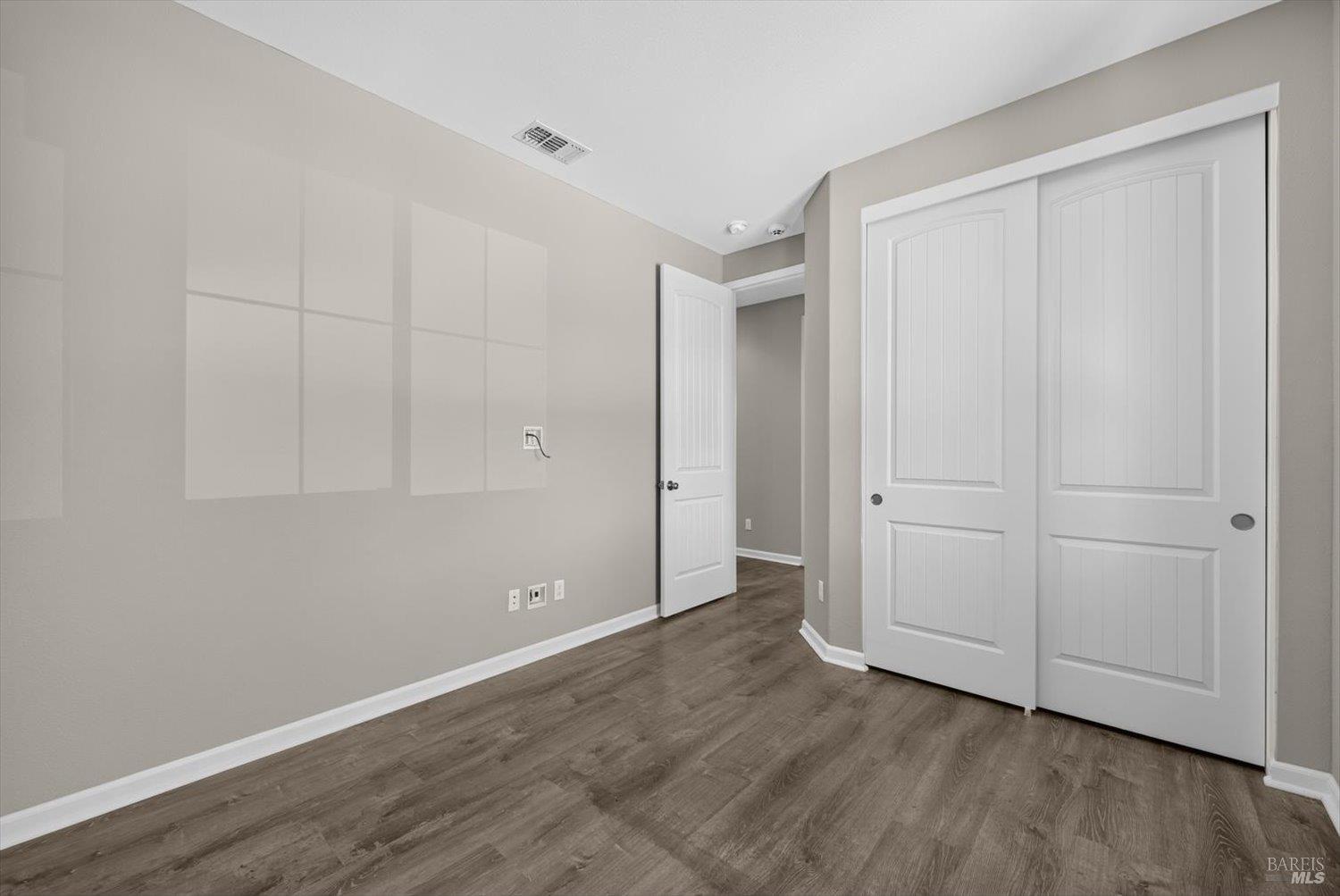 1211 Eton Court