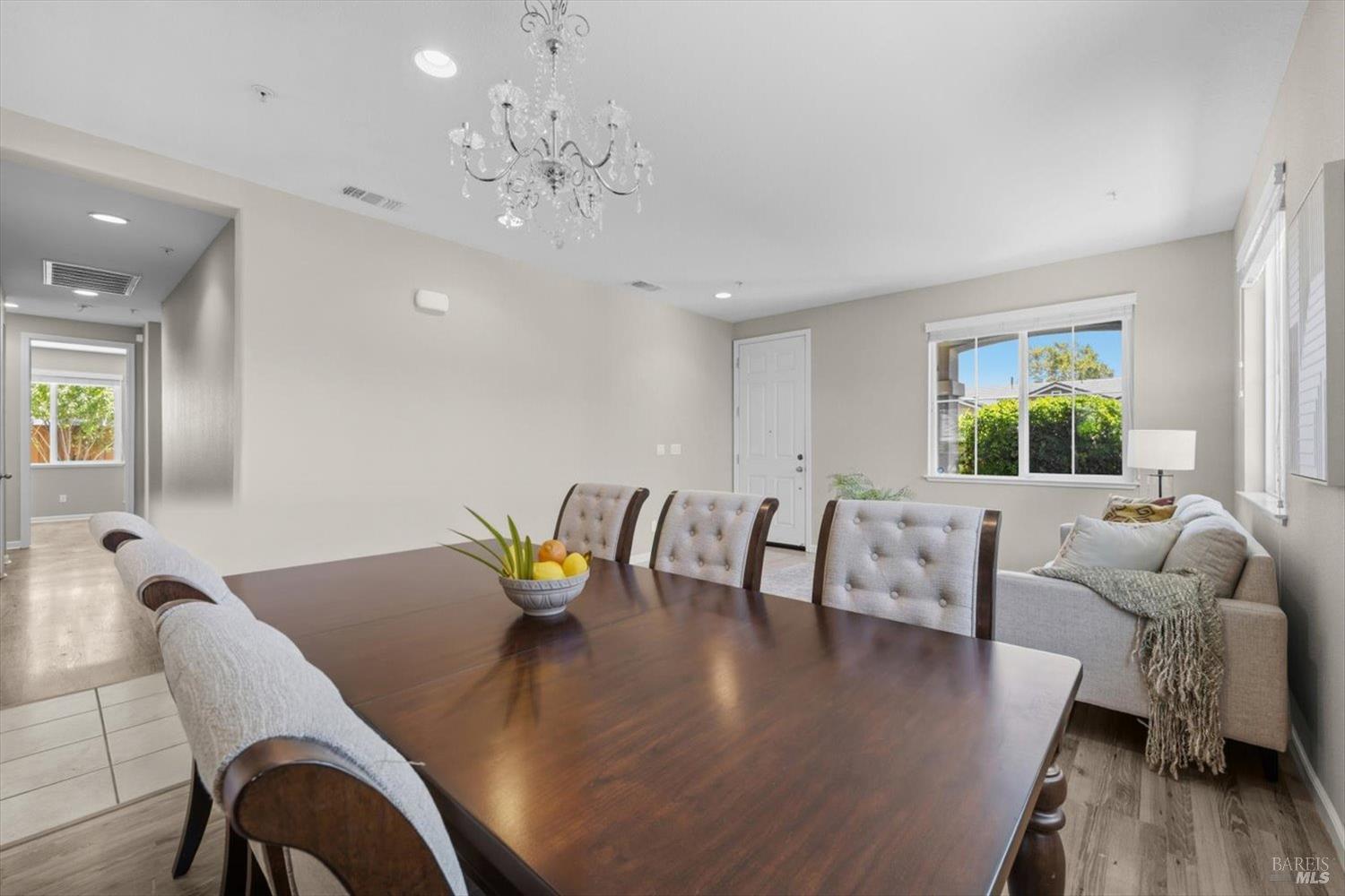 1211 Eton Court