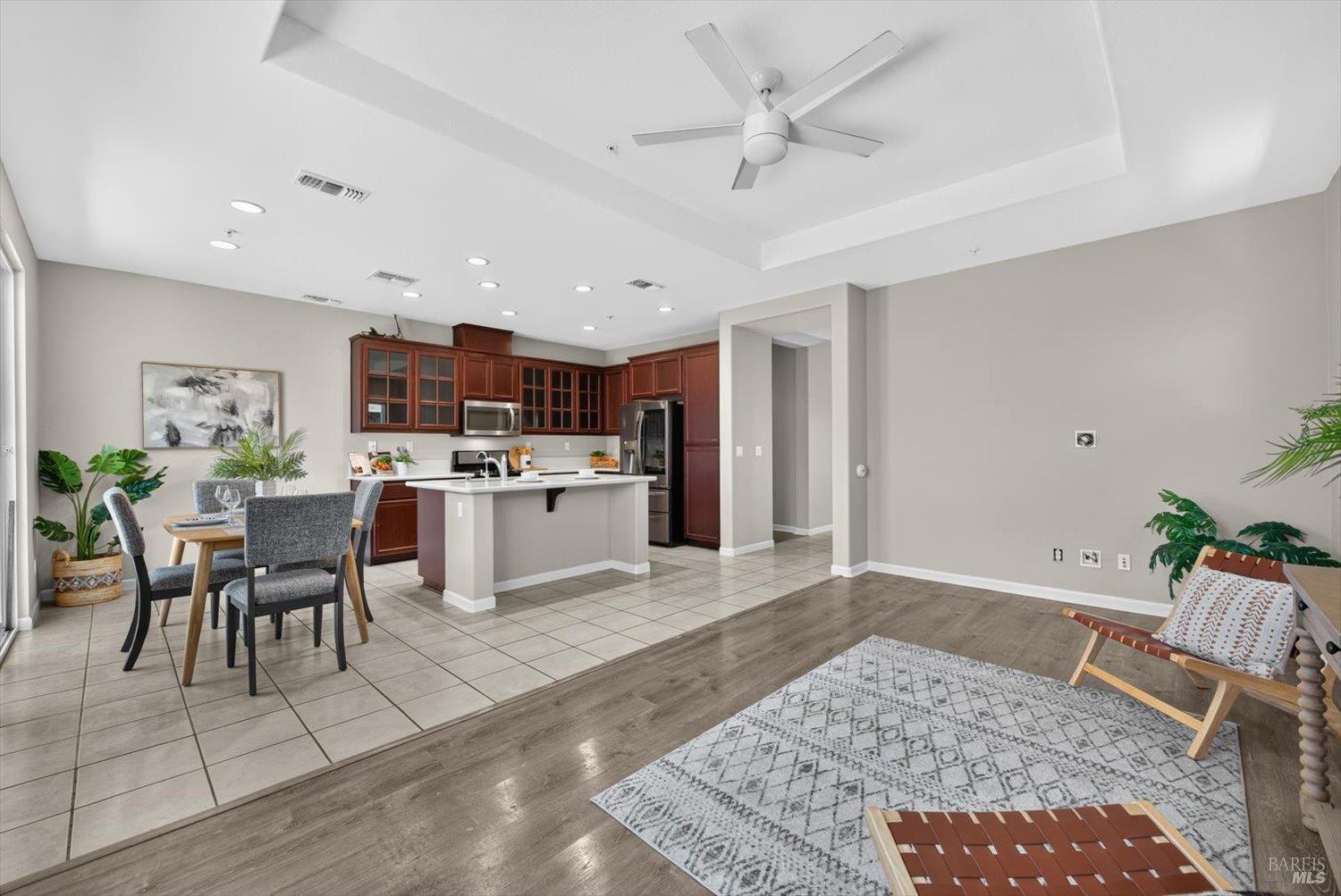 1211 Eton Court