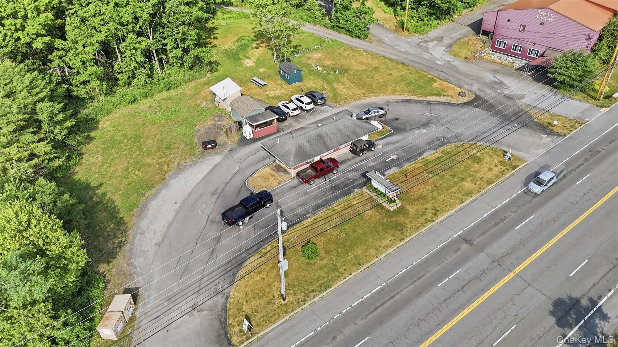 855 Route 28