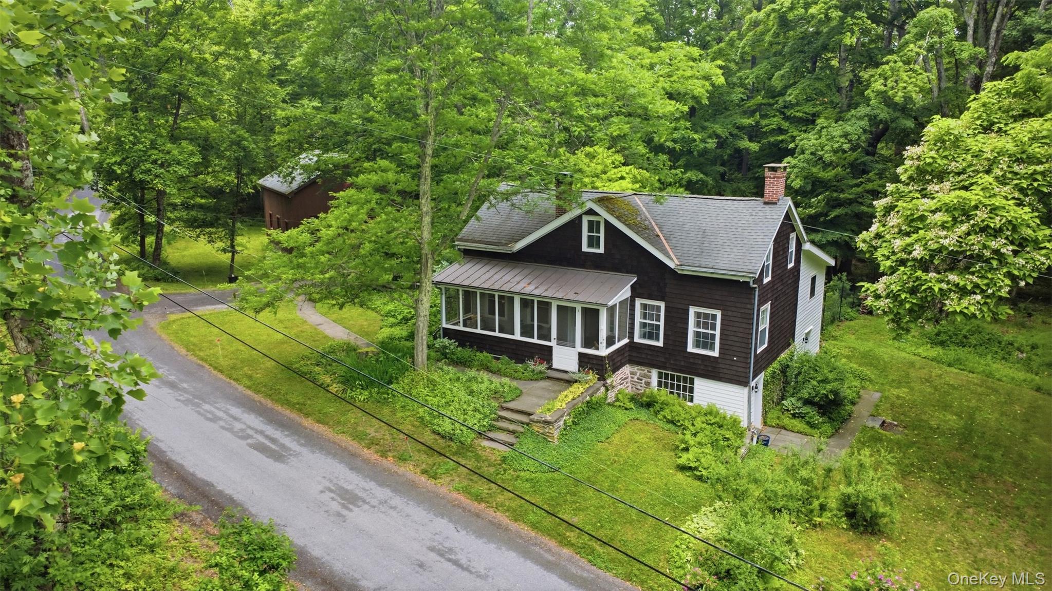 43 Krom Road