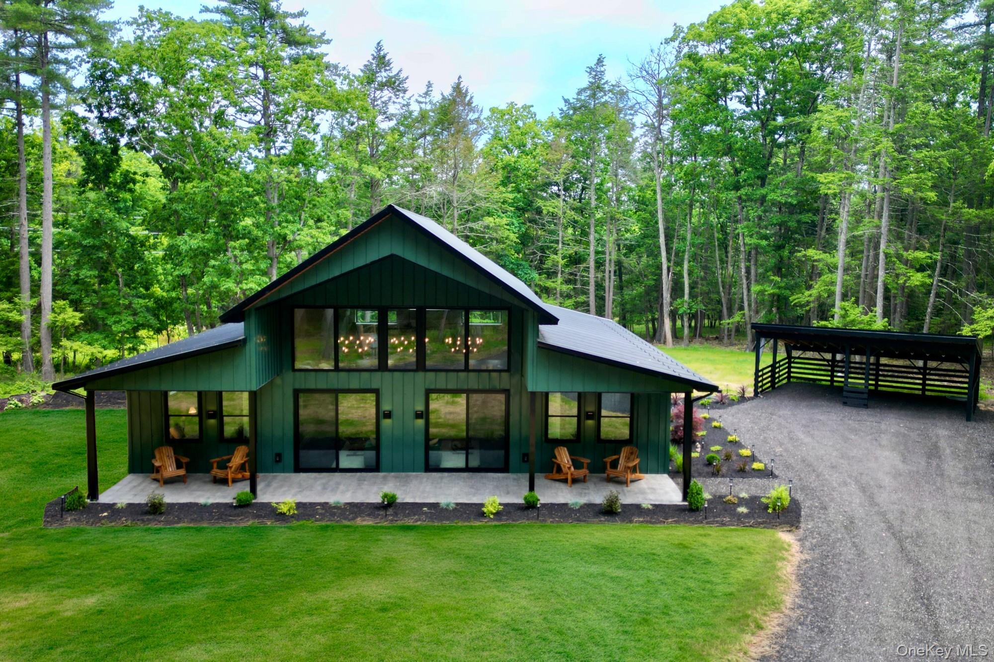 Secluded Tannadine Pines