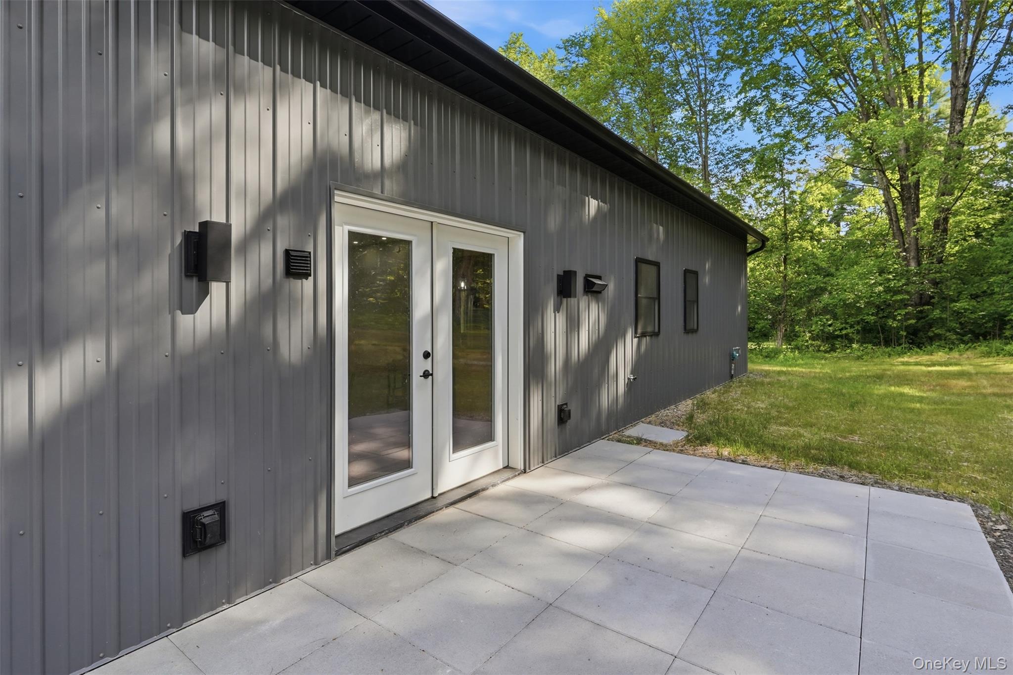Centrally Located New Build