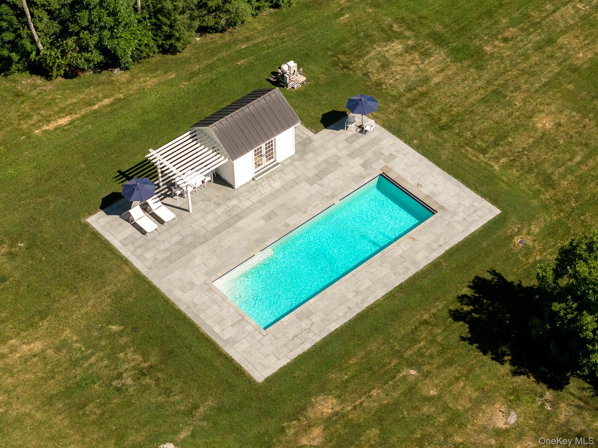 Luxury on Buck Road