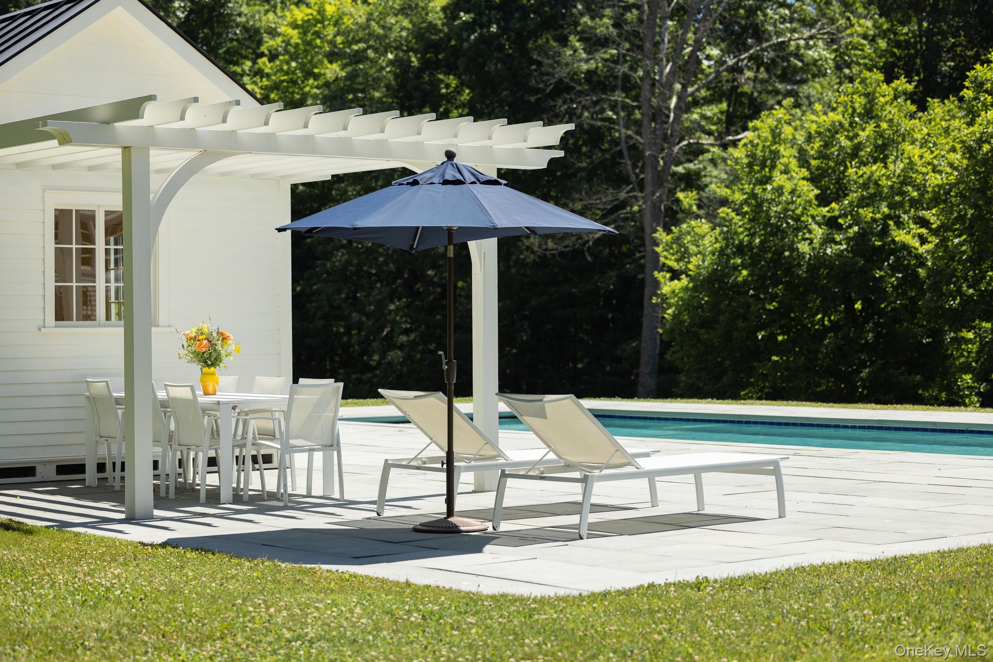 Luxury on Buck Road