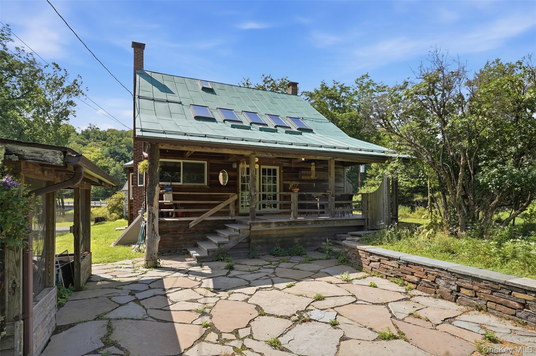 Sundown Farmhouse